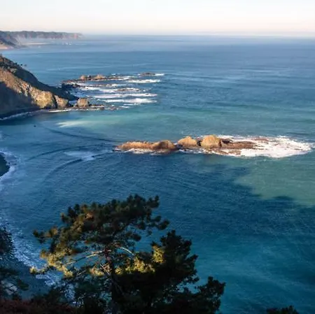 Mountain And Sea 아파트